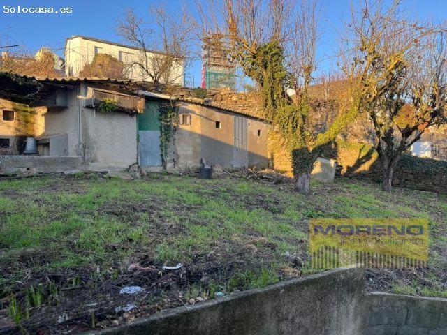 CASA CON FINCA EN SARRIA