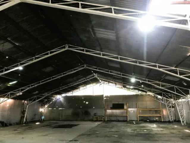 Casa con Galpón 620 m2 en terreno de 1000 m2 1730 | dormitorios por 18900.00 en San Miguel