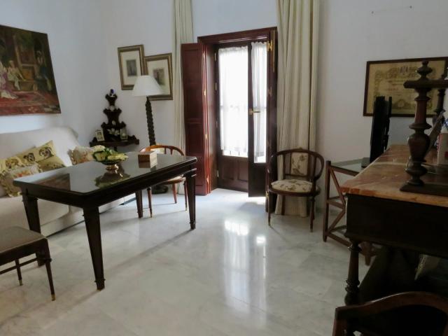 Casa con garaje en el centro histórico Casa de pueblo con ga. 128m² Osuna