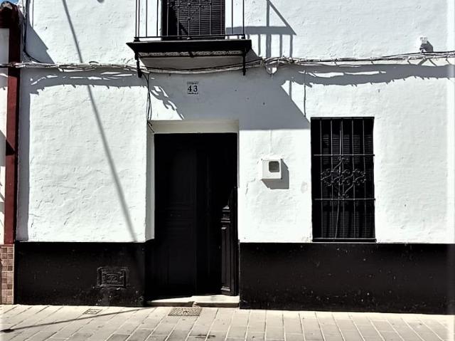Casa con gran patio en Villamanrique de la Condesa Sevilla