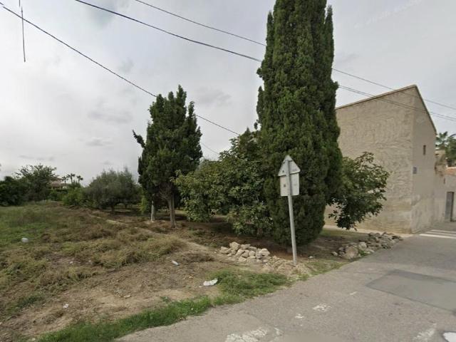 Casa con gran terreno en venta