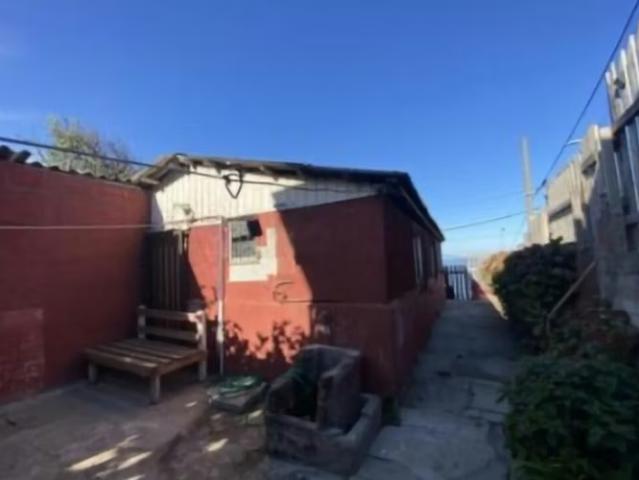 Casa con hermosa vista al mar, en primera linea, San Antonio | 2 dormitorios por 83000. 00 en Valparaíso