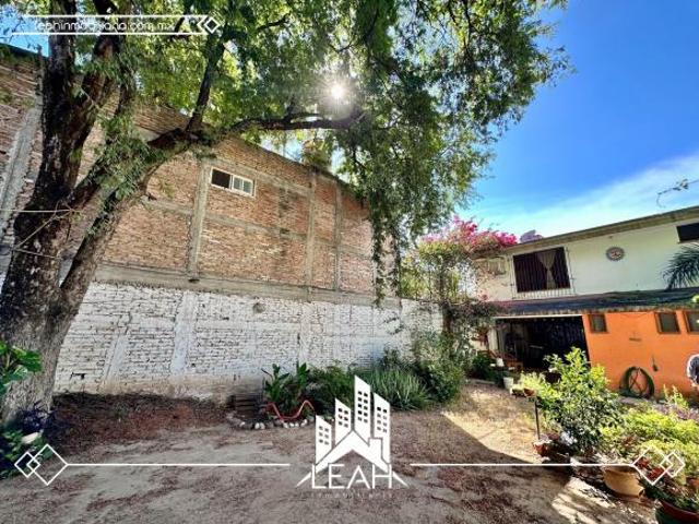 Casa con jardín de 400 m² en Centro de Iguala Guerrero, a 3 Calles del Zócalo