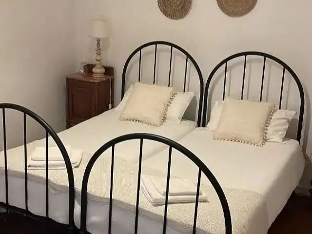 Casa con jardín en alquiler en Carrer Girona 61
