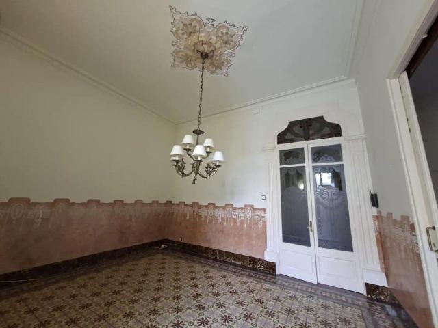 Casa con jardín en alquiler en Avenida Martí Pujol