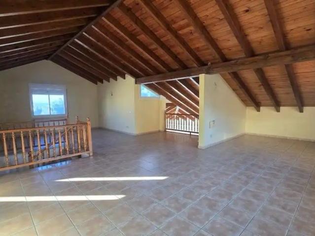 Casa con jardín en alquiler en Bigues i Riells del Fai