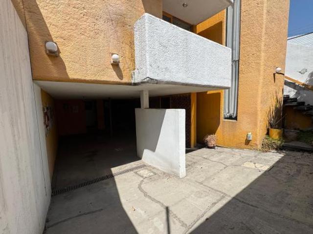 Casa con jardín en Echegaray
