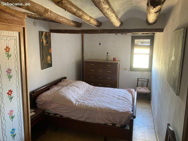 Casa con jardín en Valdealgorfa