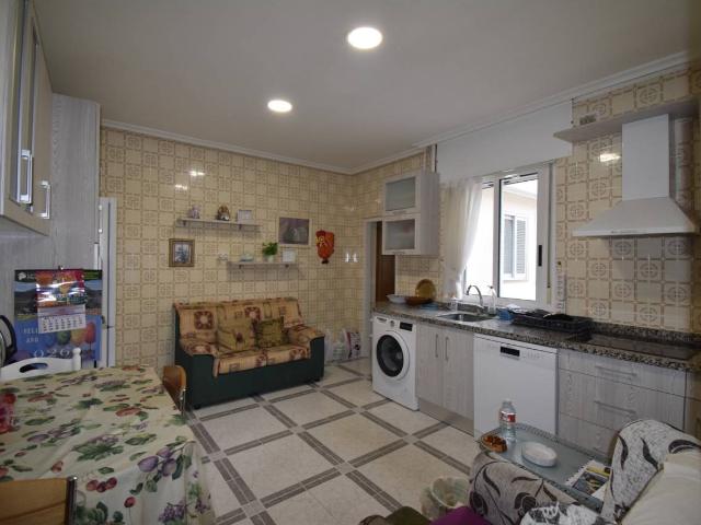 CASA CON JARDÍN EN VENTA EN LA VID DE GORDÓN