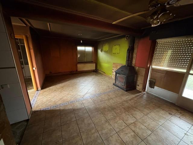 CASA CON JARDIN PARA REFORMAR EN VALDESAMARIO