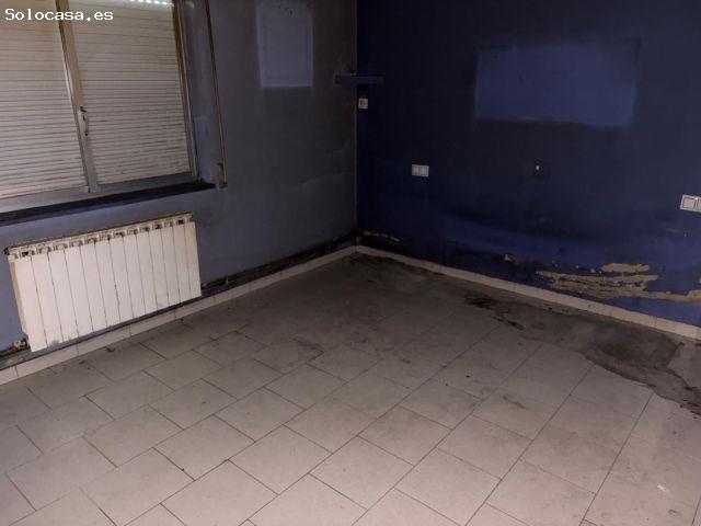 CASA CON JARDIN PARA REFORMAR EN VALDESAMARIO