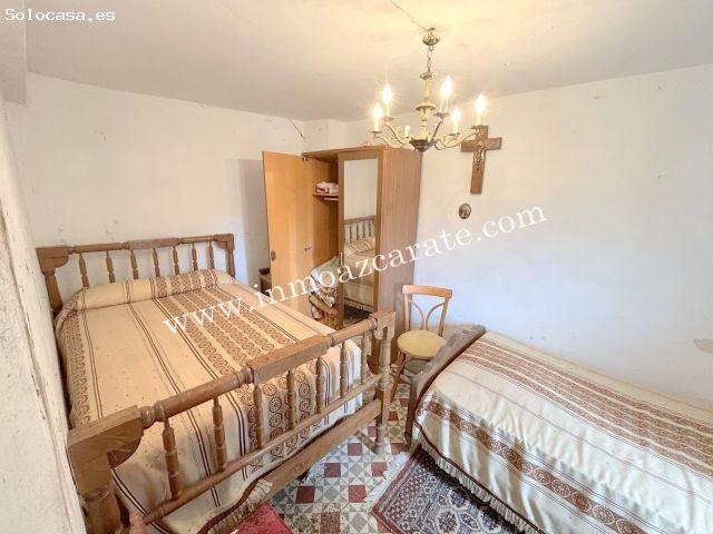 Casa con jardín y parcela en Ubago