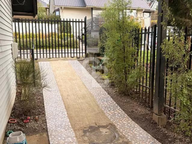 Casa con linda vista al lago | 3 dormitorios por 270000. 00 en Puerto Varas