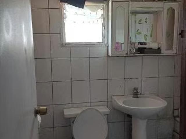 Casa con local Comercial en Maipu | 4 dormitorios por 130000. 00 en Maipú