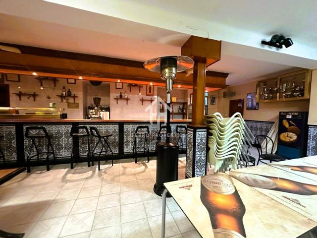 CASA CON LOCAL COMERCIAL EN VENTA – VENTORROS DE BALERMA LOJA