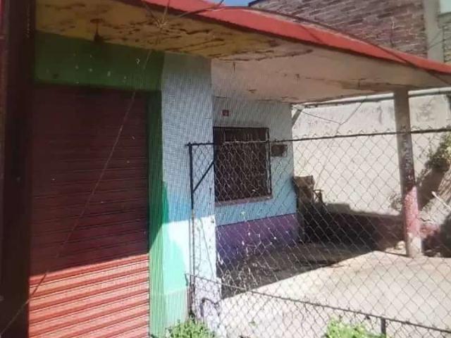 Casa con locales venta san pablo de las salinas Tultitlan