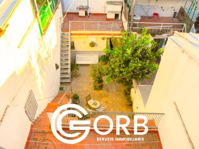 CASA CON MUCHAS POSIBILIDADES PARA SER TU HOGAR PERFECTO EN MATARÓ!