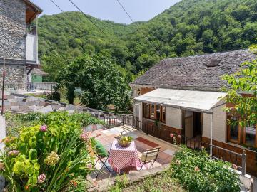 Casa con parcela en el Mieres