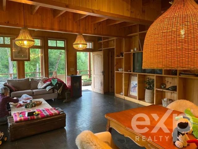Casa con parcela agroresidencial en venta, Vilcún, Niágara | 3 dormitorios por 240000. 00 en Vilcún
