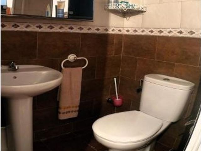 Casa con parcela en Valdeobispo