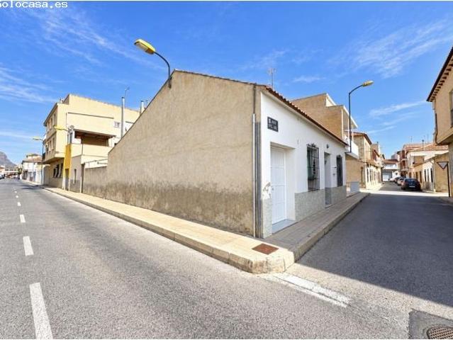 ? Casa con Parcela Privada en San Bartolomé – 229 m2 construidos en parcela de 316 m2