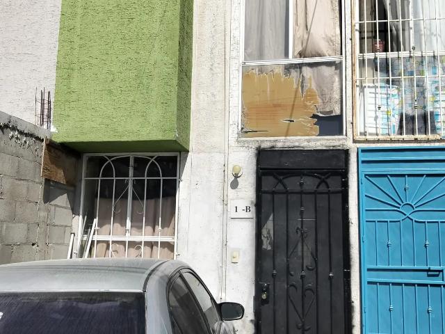 Casa con Patio y Estacionamiento | Paseos del Vergel