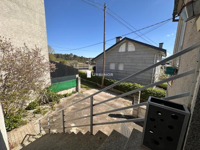CASA con patio, ZONA CUMIAL. San Cibrao de Viñas
