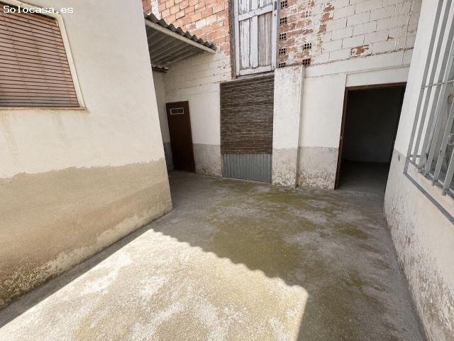 Casa con patio en Lorquí – Muchas posibilidades