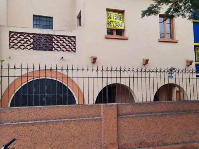 Casa con permiso comercial en el olivar de san isdro