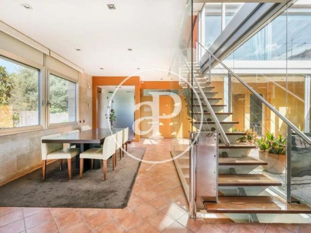 Casa con piscina en alquiler en Bellaterra