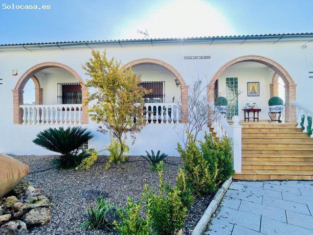CASA CON PISCINA EN CORCOYA BUSCA PROPIETARIO¡!