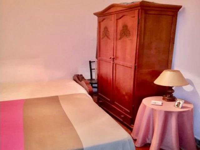 CASA CON PISCINA EN EL CENTRO DE TOCINA SEVILLA