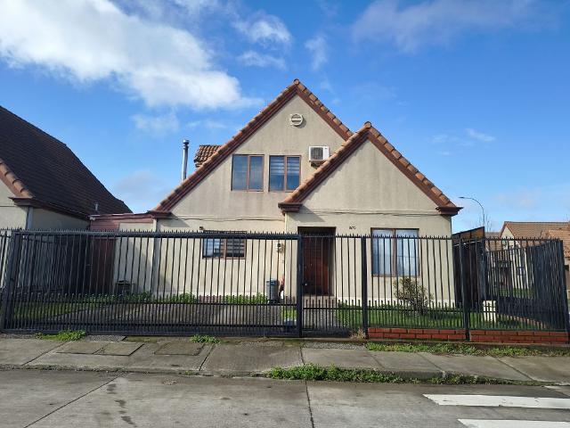 CASA CON PISCINA EN VENTA QUILAMAPU CHILLAN