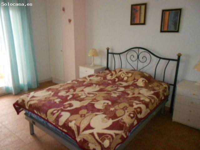CASA CON PISCINA EN VENTA