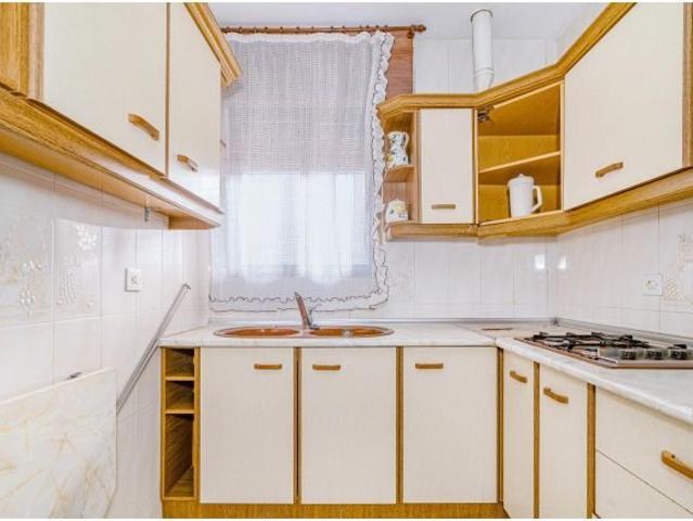 Casa con posibilidades en Alfacar
