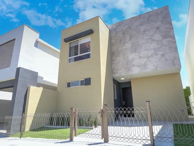 Casa con recámara en planta baja en venta al oriente de Saltillo en Cantabria Residencial