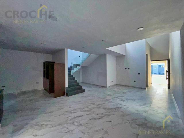 Casa con recamara en planta baja en venta en Xalapa Veracruz fraccionamiento La Finca Residencial