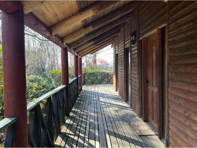 Casa con recepción municipal villarrica | 6 Dormitorios por 8450.00 en Villarrica