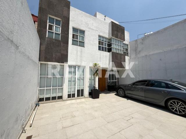 Casa con Seguridad Magisterial Vista Bella