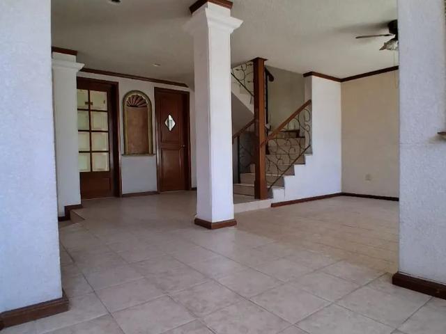 Casa con súper ubicación