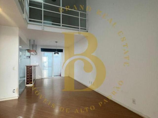 Casa Condomínio 165m², 2 suítes e 2 vagas de garagem no Jardim Marajoara