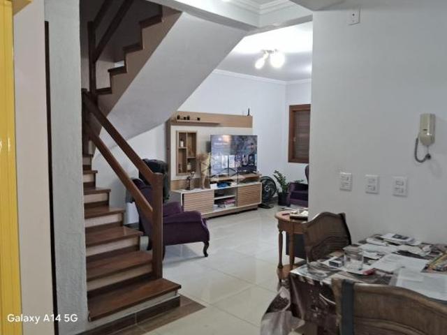 Casa Condominio 2 dorm. 2 vagas. 196m² Bairro Guarujá
