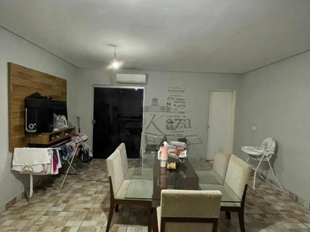Casa Condomínio 2 dormitorios Residencial No bairro Parque Califórnia Florença