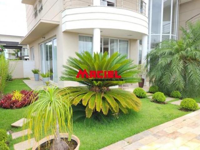 Casa Condomínio em São José dos Campos