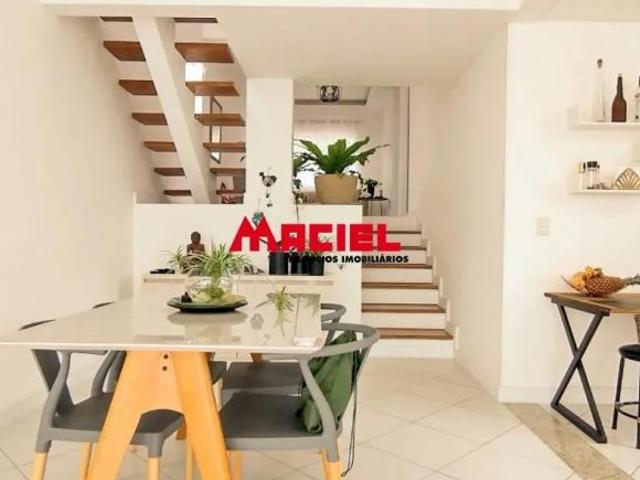 Casa Condomínio em São José dos Campos