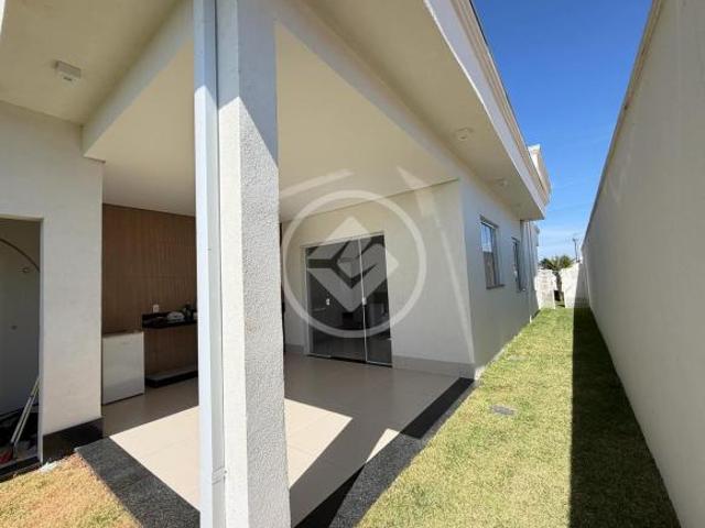 Casa condomínio fechado 3 suítes