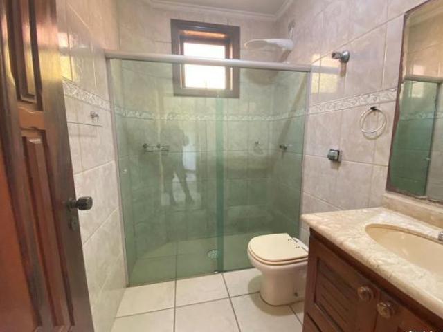 Casa Condomínio fechado com piscina Bairro Horto