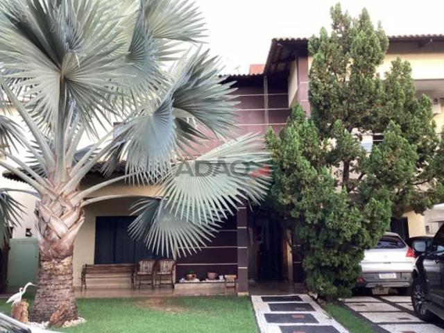 CASA CONDOMÍNIO FECHADO GRANVILLE Casa em Condomínio com 4 Quarto s por R$ 3200000.00 no setor Resi