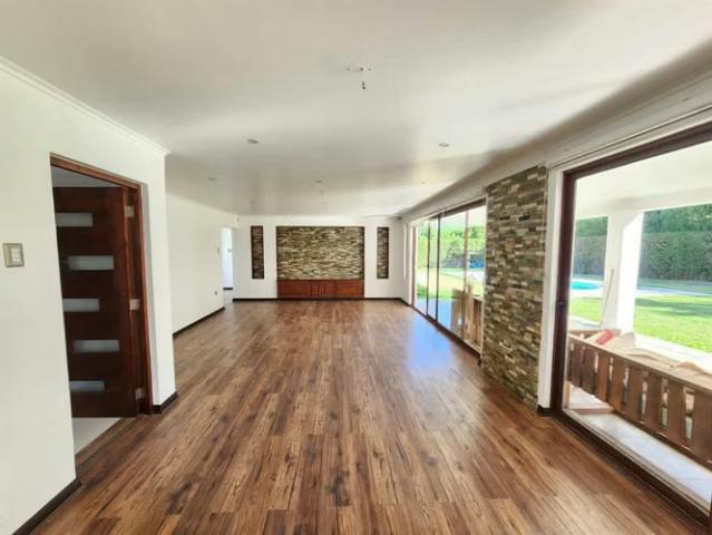 CASA Condominio Santa Sarita | 5 dormitorios por 12500.00 en Machalí
