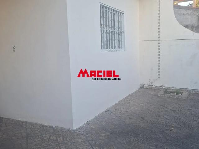 Casa confortável no Vista Verde com amplo quintal